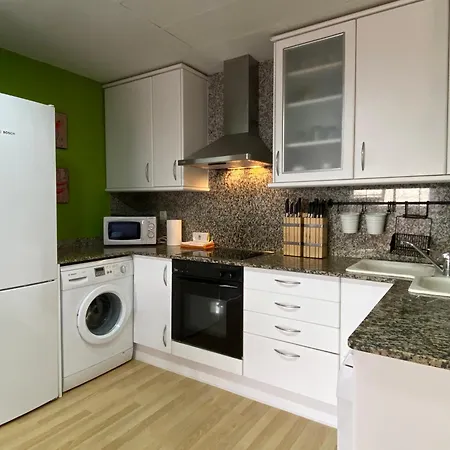 Apartamento En La Playa Fenals - *