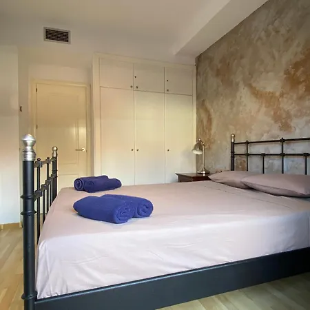 Apartamento En La Playa Fenals - דירה